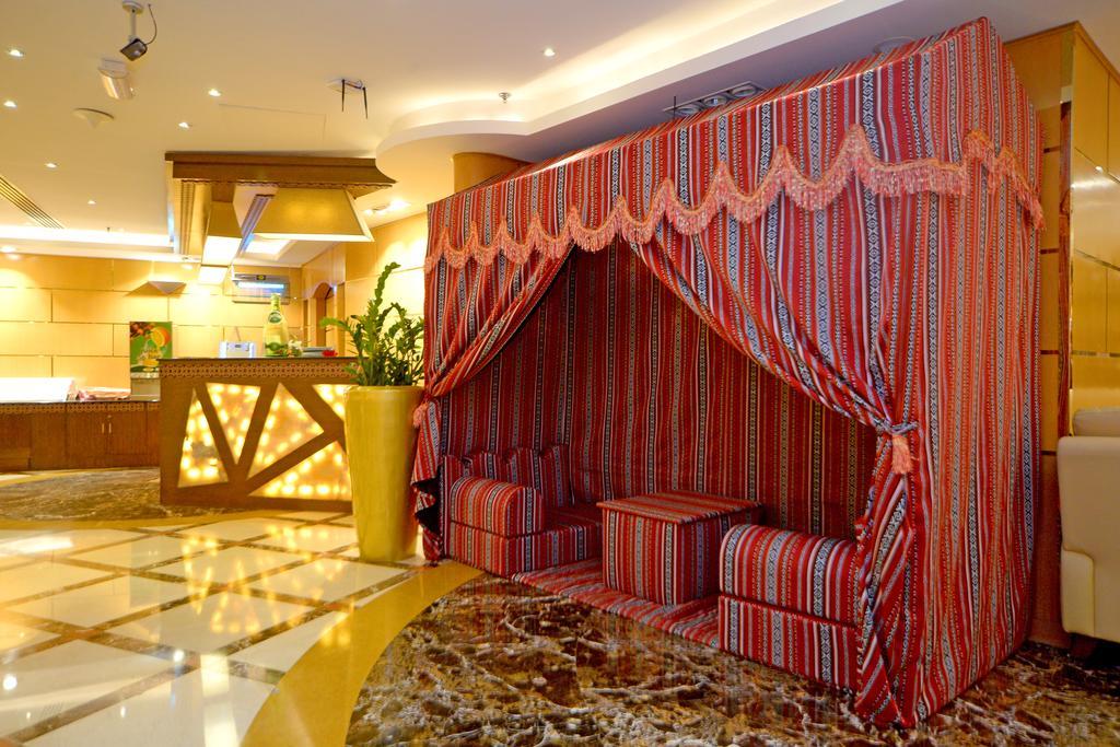 Emirates Stars Hotel Apartments Dubai Exterior foto
